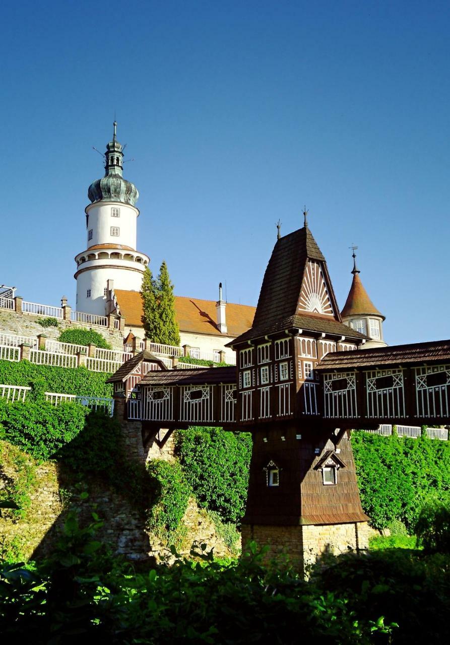Zámek Nové Město nad Metují Nove Mesto nad Metuji Exterior foto